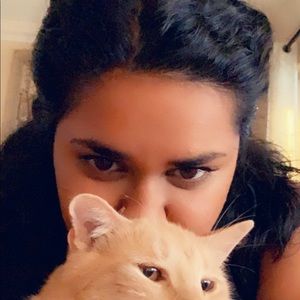 Meet your Posher, Navya